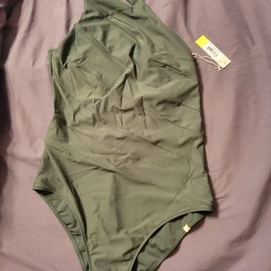 NWT Summersalt bathing suit